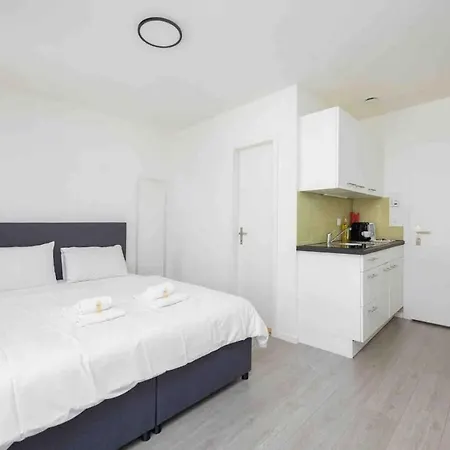 Downtown Deluxe With Queen Bed Be-35 Apartment Zurich